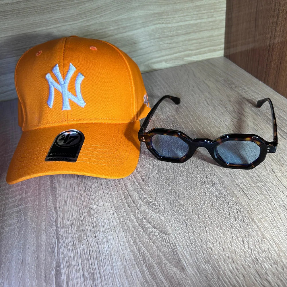 Pack NY Orange & Square Clear