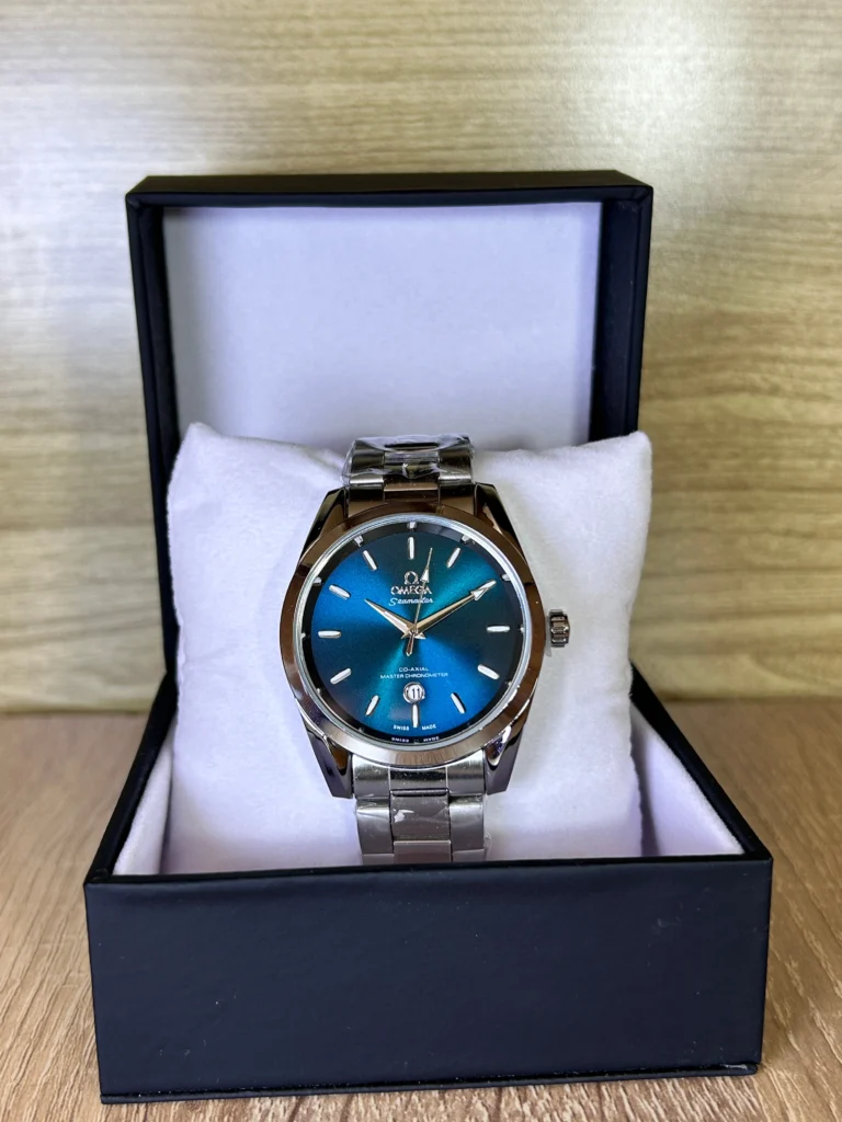Omega Aqua Terra